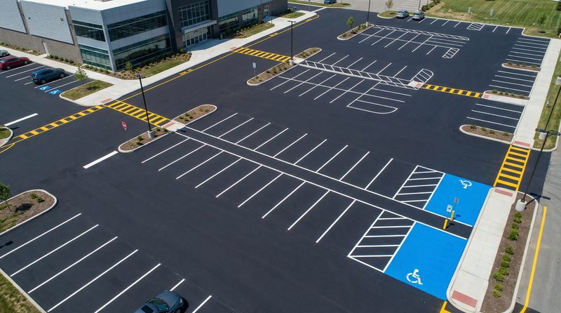 Commercial parking lot paving in Kokomo, IN